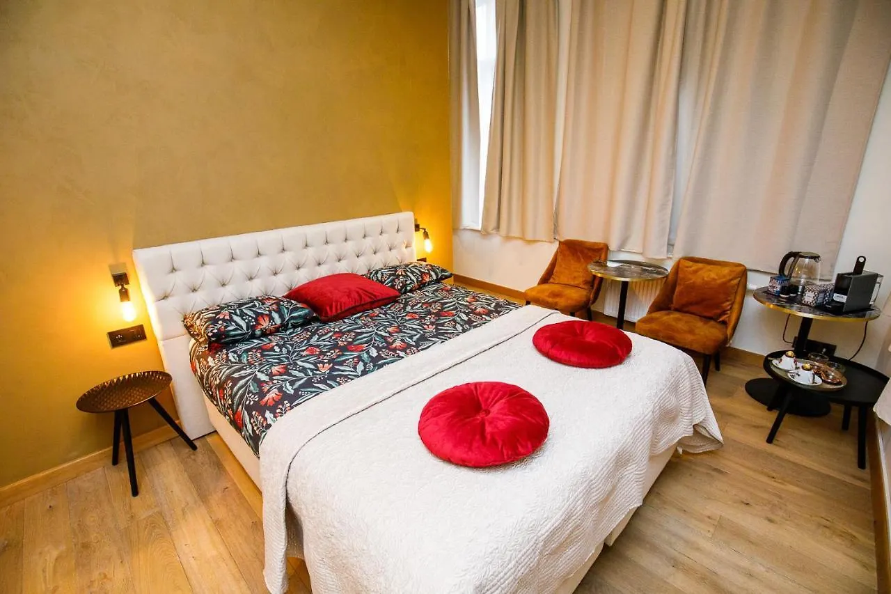 B&B Augusto Bruges 0*,  Belgium
